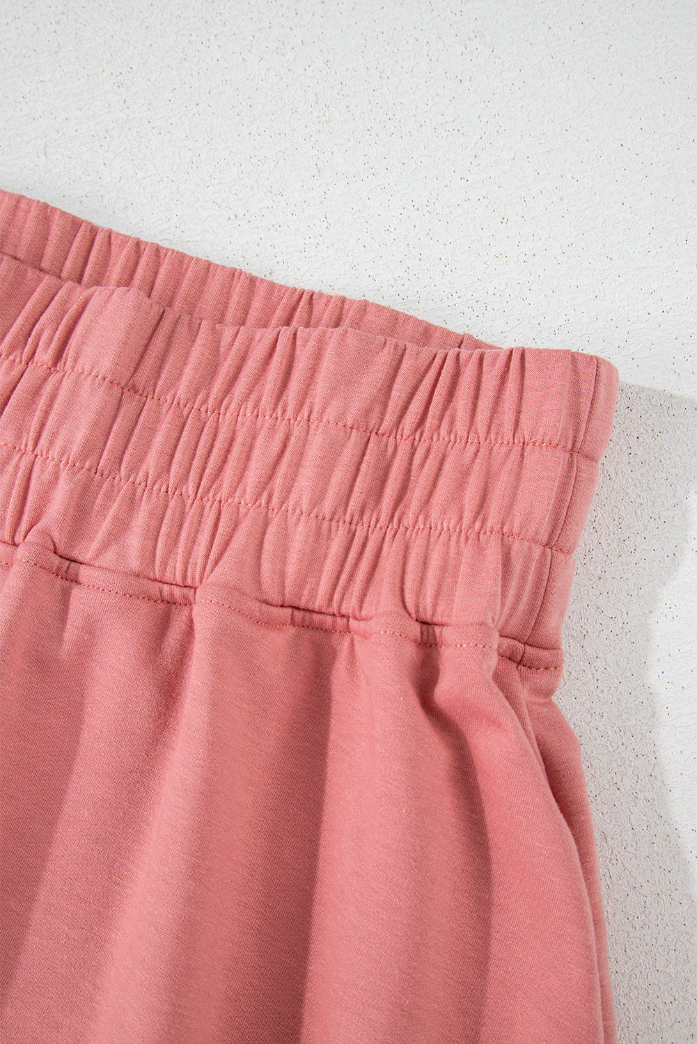 2pcs Cropped Tee and Ruffle High Waist Skort Set