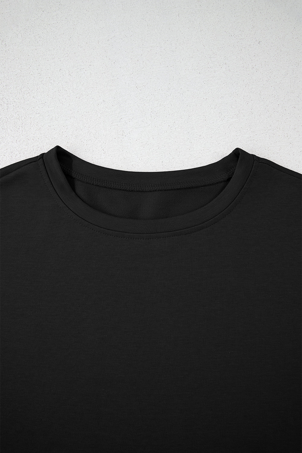 2pcs Cropped Tee and Ruffle High Waist Skort Set